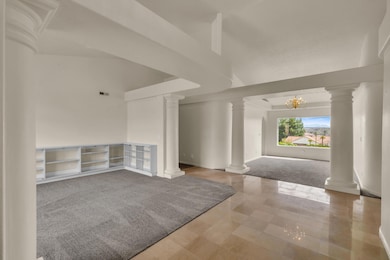 250 N Fairway Cir Washington-large-002-0
