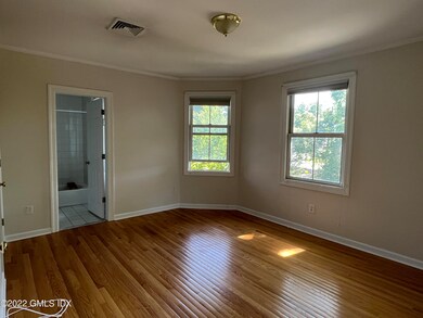 391 E Putnam Ave unit 2, Cos Cob, CT 06807 - photo 6