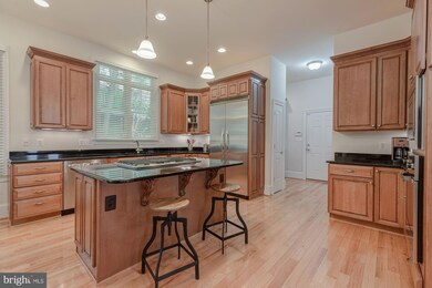 3406 N Dickerson St, Arlington, VA 22207 - photo 7