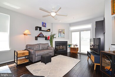 20456 Cool Fern Square, Ashburn, VA 20147 - photo 5