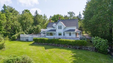 22 Brooks Way, Owls Head