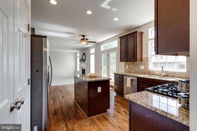 2440 Trimaran Way, Woodbridge, VA 22191 - photo 6