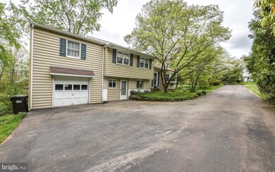 43 Betsy Ln, Ambler, PA 19002 - photo 3