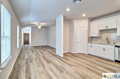 1242 Tuscan View, New Braunfels, TX 78130 - photo 4