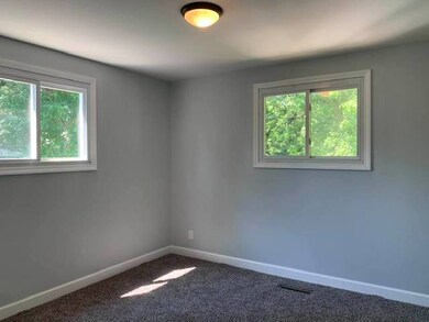 1306 Sacramento Dr, Carpentersville, IL 60110 - photo 6