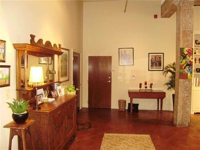 Foyer.