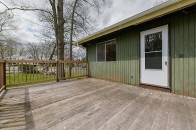 9 Howe Cir, Randolph, MA 02368 - photo 5