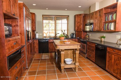 Kitchen 2