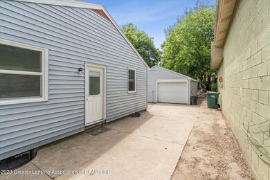 31-1204-Shepard-St-Lansing-MI-48912-Wind