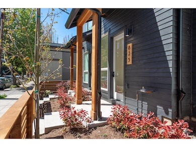 819 N Failing St, Portland, OR 97227 - photo 7