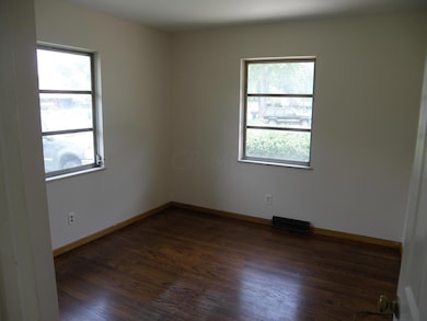 1053 Elmore Ave, Columbus, OH 43224 - photo 5