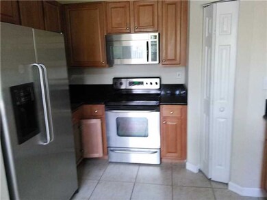 11465 NW 71st St, Doral, FL 33178 - photo 5