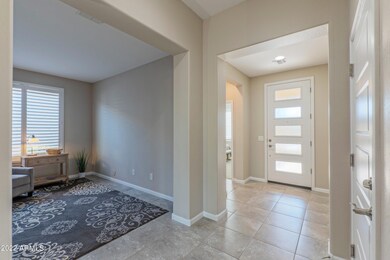 16958 W-004-006-Foyer and-MLS_Size