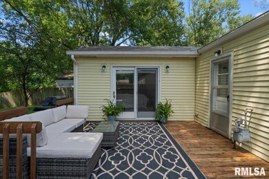 3203 W 69th St, Davenport, IA 52806 - photo 6