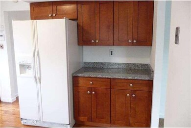 409 Midvale Rd, Upper Darby, PA 19082 - photo 5