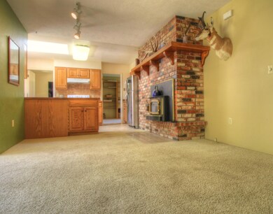 FamilyRoom1
