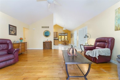 680 S 680 S Hacker Rd, Genoa Township, MI 48114 - photo 6