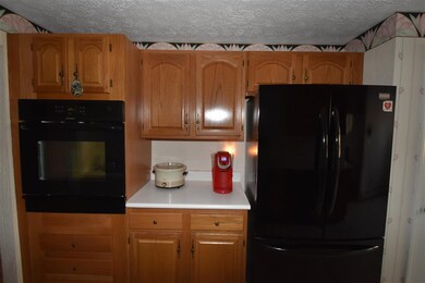 13 Scottsdale Dr, Hudson, NH 03051 - photo 4