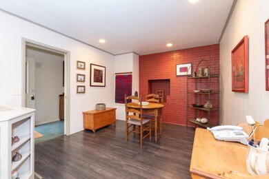 2121 Frederick-4