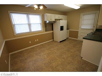 373 Northfield Dr, King, NC 27021 - photo 2