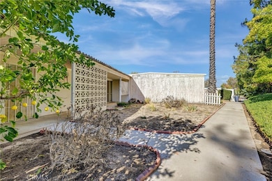 604 Gibbel Rd, Hemet, CA 92543 - photo 3