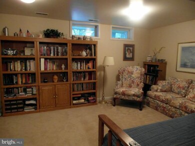 10664 Winfield Loop, Manassas, VA 20109 - photo 6