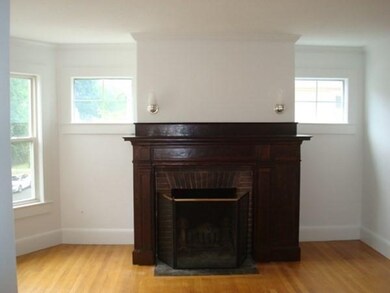 7 Abbott St unit 2, Wellesley, MA 02482 - photo 3