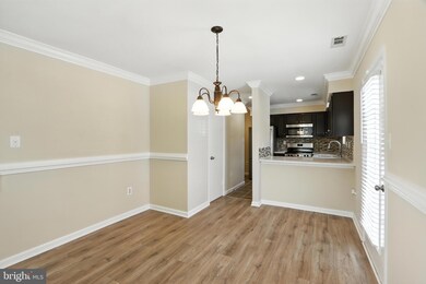 14312 Chapel Cove Ct, Laurel, MD 20707 - photo 5