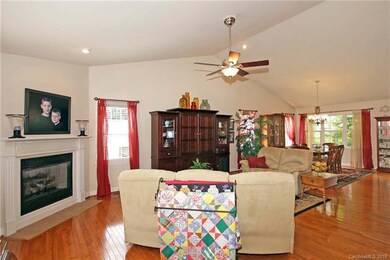 150 Four Winds Dr unit 20, Statesville, NC 28625 - photo 7