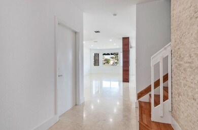 11180 NW 73rd St, Doral, FL 33178 - photo 3