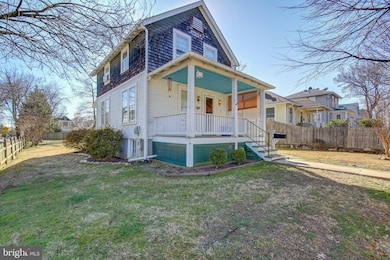 3700 Farragut Ave, Kensington, MD 20895 - photo 3