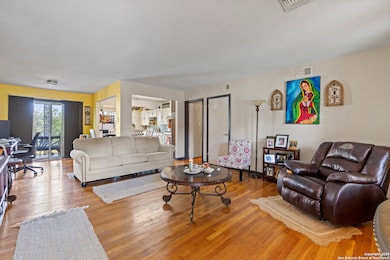 131 Postwood Dr, San Antonio, TX 78228 - photo 6