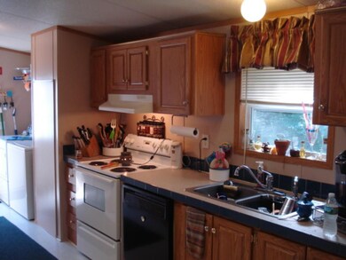 140 Hillview Cir, Charles Town, NH 03603 - photo 5