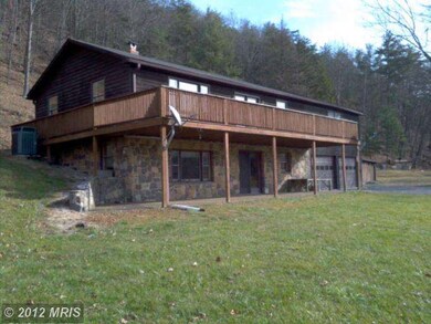 293 Empty Nest Ln, Sugar Grove, WV 26815 - photo 3