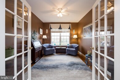 1010 Vintage Cir, Pennsburg, PA 18073 - photo 5