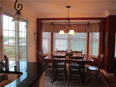 Kitchen. Morning room ajacement to kitchen.  Easy 