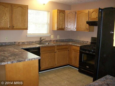 408 W Park Dr, Stafford, VA 22554 - photo 2