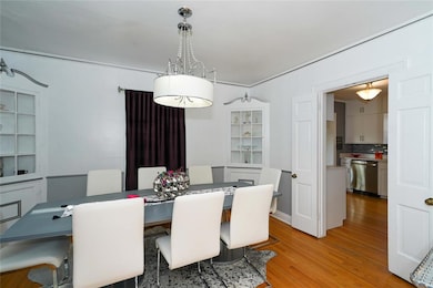 726 W 9th St S, Newton, IA 50208 - photo 6