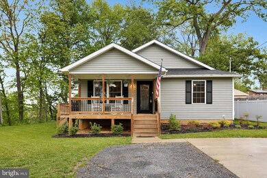 843 W 15th St, Front Royal, VA 22630 - photo 2