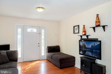 1235 Pekin Rd, Pasadena, MD 21122 - photo 5