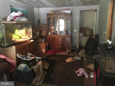 412 Albany Ct, Wallingford, PA 19086 - photo 3