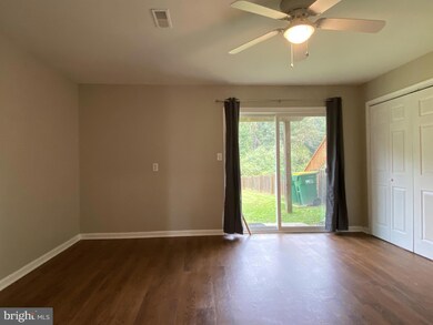 23 Shawn Ln, Bear, DE 19701 - photo 4