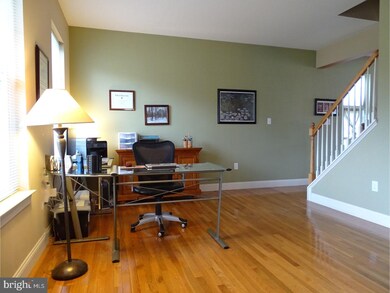 91 Clover Hill Ln, Spring City, PA 19475 - photo 4