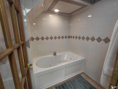 18680 Rudgate St, Southgate, MI 48195 - photo 5