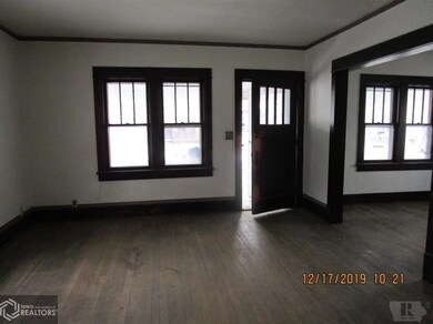 417 S Park St, Osceola, IA 50213 - photo 2