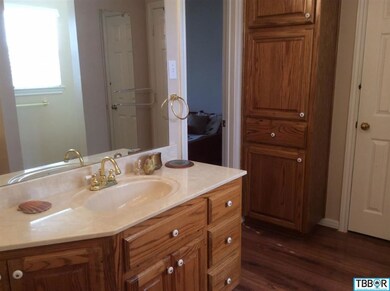 437 Johanne Point Rd, Eddy, TX 76524 - photo 7