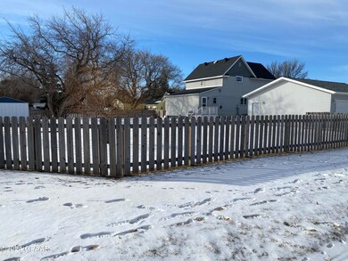 1007 3rd Ave, Cando, ND 58324 - photo 3
