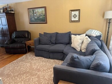 401 W Center St unit F2, West Bridgewater, MA 02379 - photo 2