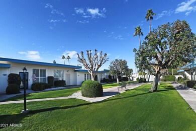 R-9977 W Hawthorn Dr Sun City (S4K) 1-20