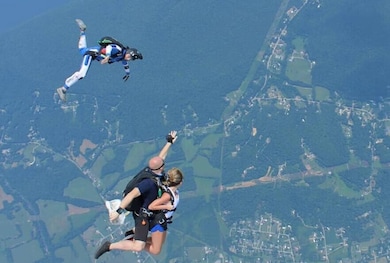 Skydiving Company